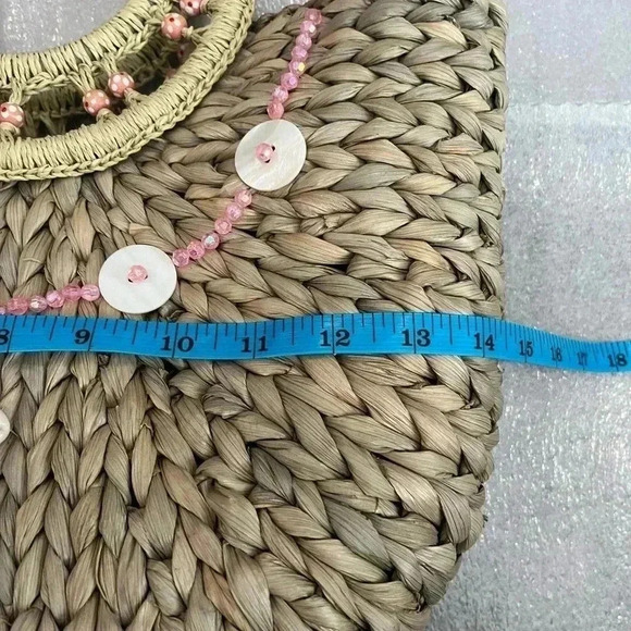 Vintage A.Giannetti Corn Husk and Shell Embellished handbag - Picture 2 of 9